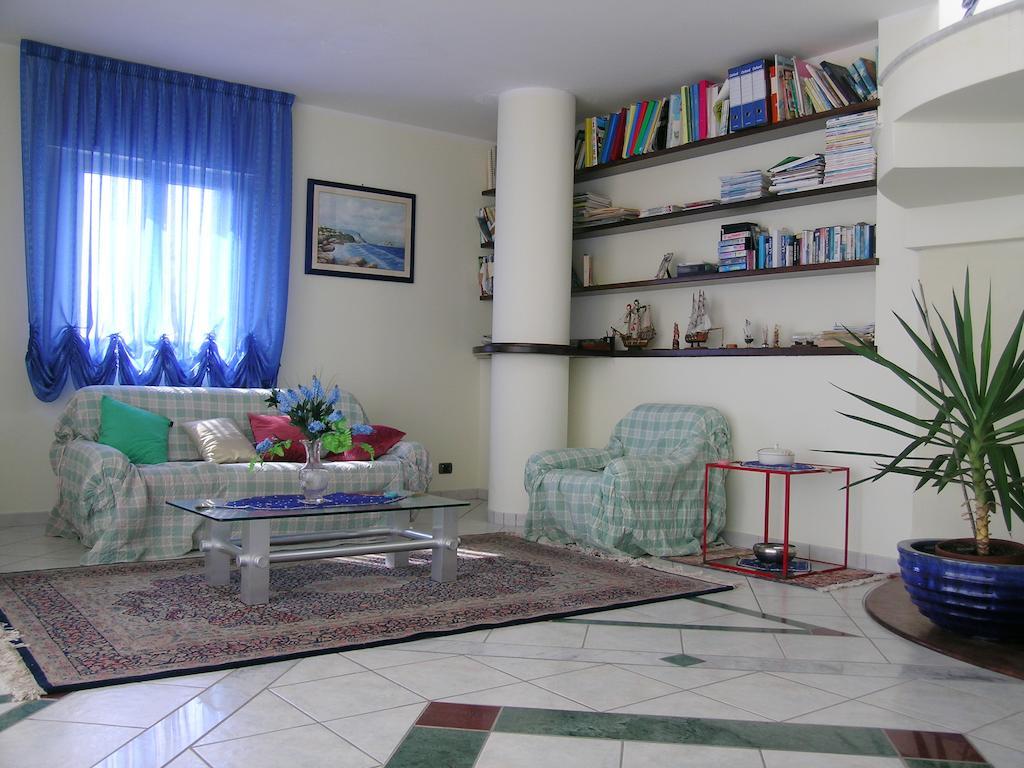 Villa Acquamarina Calasetta Exterior foto